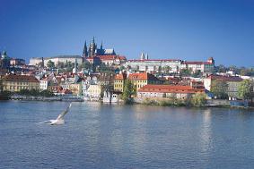 Praga - widok na Hradczany i Ma Stron